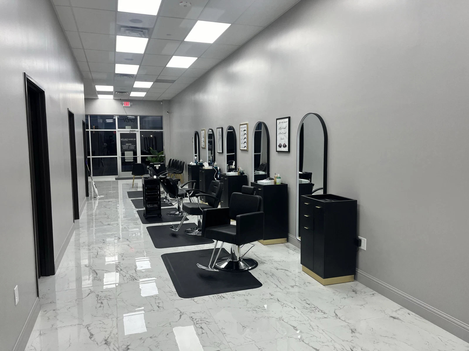 Salon